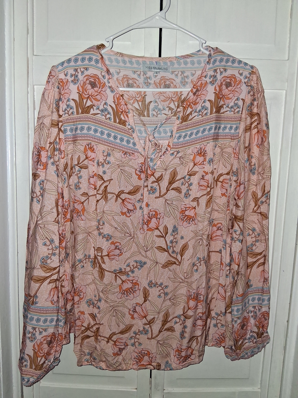 Miss Sparkling Floral Peach Pink V‑Neck Long‑Sleeve Blouse